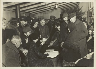  by Lewis Wickes Hine
