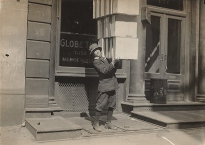  by Lewis Wickes Hine