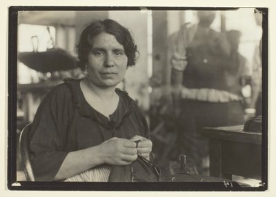  by Lewis Wickes Hine