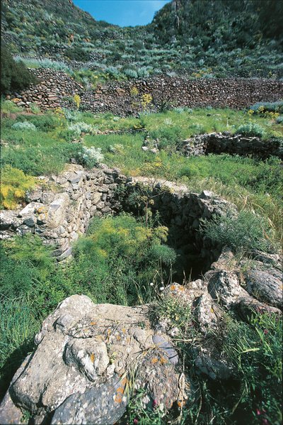 İtalya, Sicilya Bölgesi, Messina Eyaleti, Filicudi Adası, Capo Graziano, Tarih öncesi köy kalıntıları by Unbekannt Unbekannt