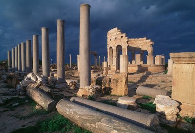 Leptis Magna Pazarı (Unesco Dünya Mirası Listesi) by Unbekannt Unbekannt