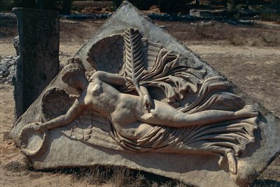 Severan Forumunda Zaferin Kanatlı Tanrıçaları, Libya, Tarihi Tripolitanya, Leptis Magna (UNESCO Dünya Mirası Listesi) tasvir eden Septimus Severus Kemeri kabartması by Unbekannt Unbekannt