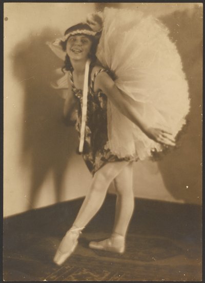  by Louis Fleckenstein