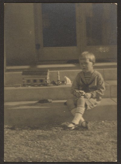  by Louis Fleckenstein
