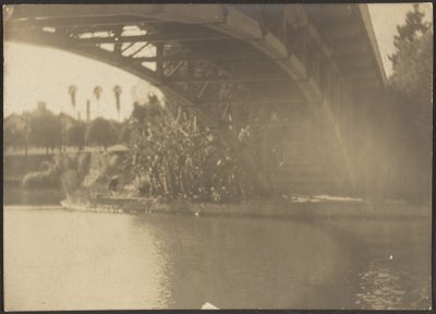  by Louis Fleckenstein