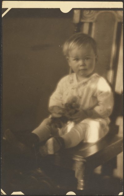  by Louis Fleckenstein