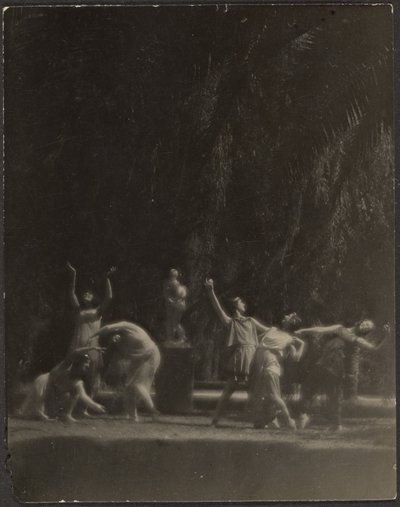 [Bahçedeki Dansçılar] by Louis Fleckenstein