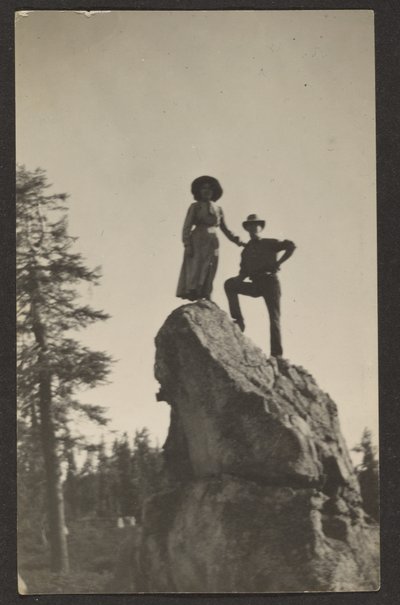  by Louis Fleckenstein