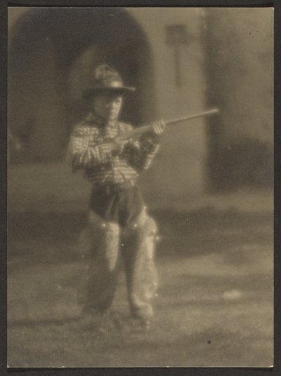  by Louis Fleckenstein