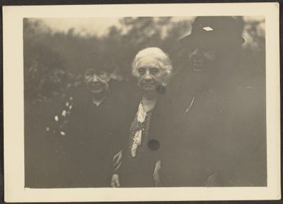  by Louis Fleckenstein