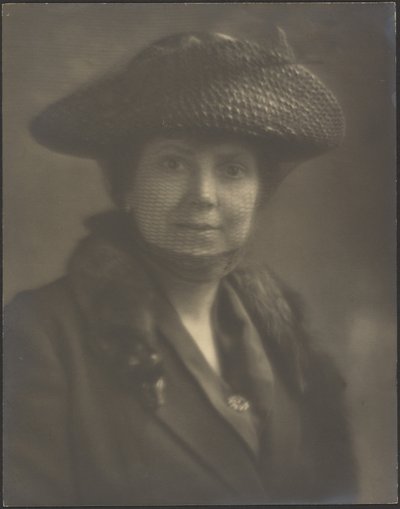  by Louis Fleckenstein