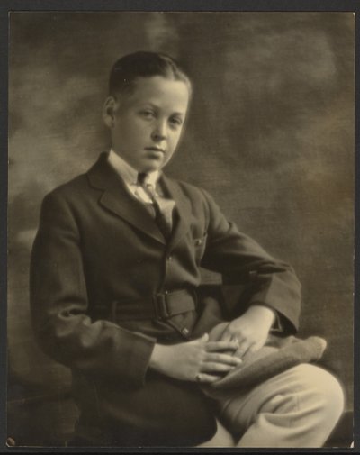  by Louis Fleckenstein