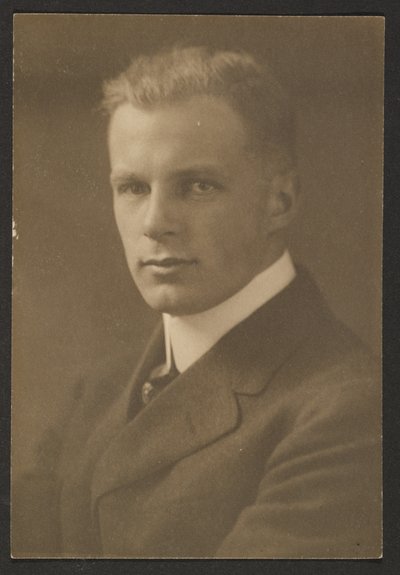  by Louis Fleckenstein