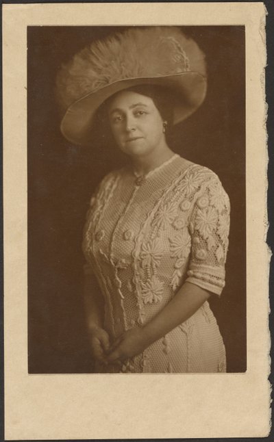  by Louis Fleckenstein