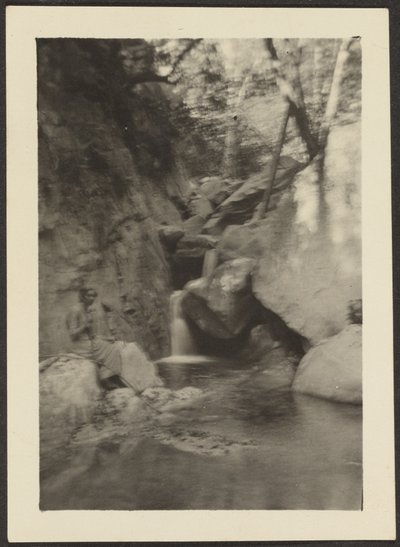 by Louis Fleckenstein