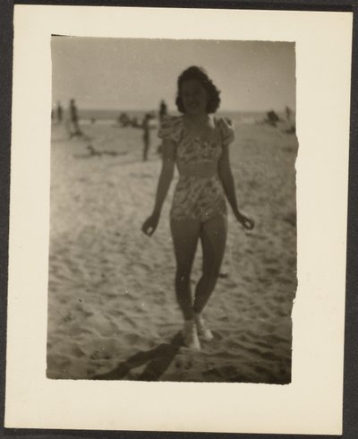 [Bikinili Kadın] by Louis Fleckenstein