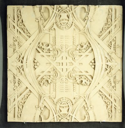 Ayrıntılı tomarlar ve yaprak düzeneklerle süslenmiş bir tavan parçası, 1906-1908 by Louis Sullivan