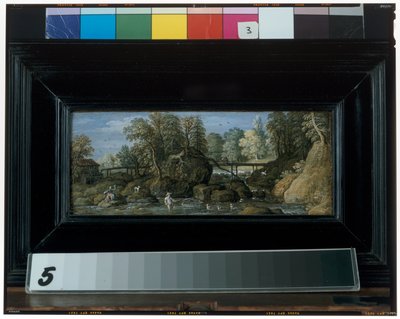 Su değirmeni, nehri geçen bir köprü ve ön planda ağı olan bir balıkçının bulunduğu bir manzara by Marten Ryckaert