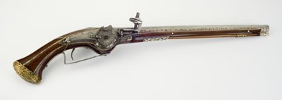 Bir Çift Tekerlek Kilidi Kılıf Tabancası, c.1650 (çelik, yılan ağacı, kemik veya boynuz, yaldızlı pirinç ve demir) by Master H. W.