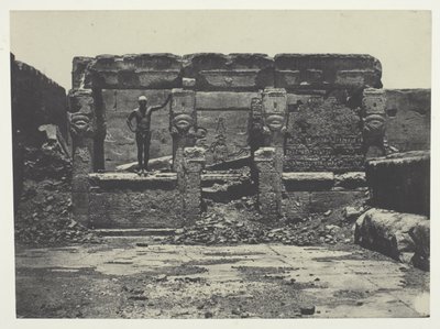 Büyük Dendera Tapınağı (Teutyres), Yukarı Mısır by Maxime Du Camp