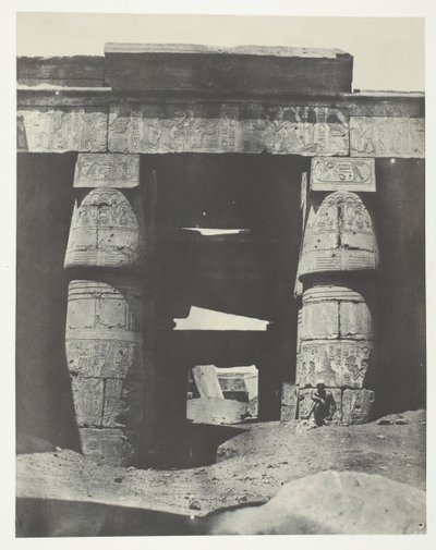Karnak, Khons Tapınağı Portico, Thebes, 184951, 1852 basılmıştır. by Maxime Du Camp
