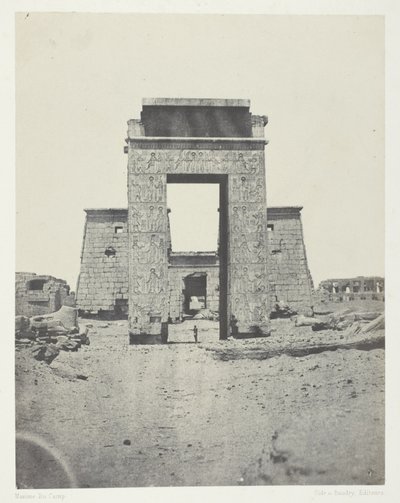Karnak, Khons Tapınağı Propylone; Teb by Maxime Du Camp