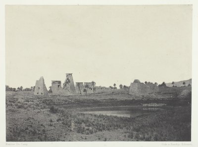 Karnak Sarayı, Güney Propylaea, Teb, 184951, 1852 basılmıştır. by Maxime Du Camp