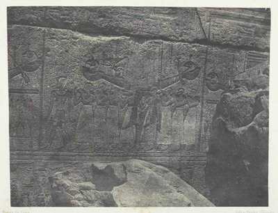 Karnak Sarayı, Granit Kutsal Alanının Dış Heykelleri, Thebes, 184951, 1852 basılmış. by Maxime Du Camp