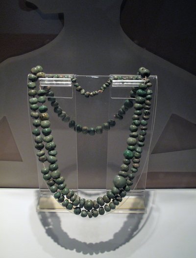 Yeşim yaka, Geç Klasik dönem, MS 600-900 (yeşim taşı) by Mayan