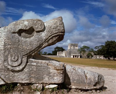 Jaguarların heykeli ve tapınağı, 750-1200 by Mayan