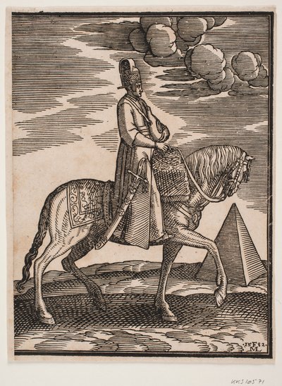 Boynunda bir matara olan binici, profili sağa doğru; sağ tarafında bir kılıç ve eyerin üzerine serilmiş, önünde bagaj; sağda, arka planda bir piramit by Melchior Lorck