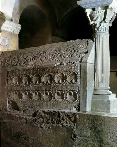Merovenj sanatı: Abbess Theodechilde