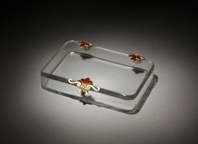 Sigara Tabakası, Fabergé Evi, c.1895-1910 (kaya kristali, mine, altın, safir, elmas) by Michael Evlampievich Perkhin