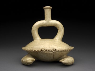 Yengeç Heykeli Gemisi by Moche Moche