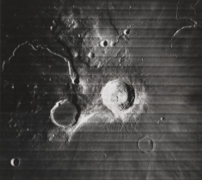 Krater Aristarchus, Schroter Vadisi ve Civarı, 1967. by NASA Images