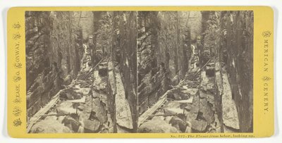 Aşağıdan Flume, yukarıya bakarken, 19. yüzyılın ortalarında. by N.W. Pease