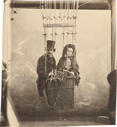 Balon Gondolda Karısı Ernestine ile Otoportre, c. 1865, basılı c. 1890. by Nadar