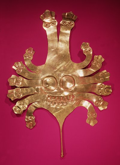 Medusa'nın başı, Peru'dan (altın) by Nazca Culture