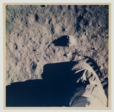 Apollo 11 Aya İniş by Neil Armstrong