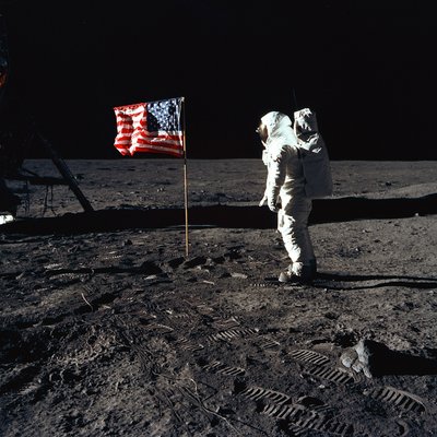 Buzz Aldrin ve Ay