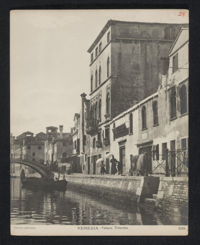 Tintoretto'nun Venedik Venezia'daki evinin dışı - Palazzo Tintoretto (nesne üzerindeki başlık) by Neue Photographische Gesellschaft