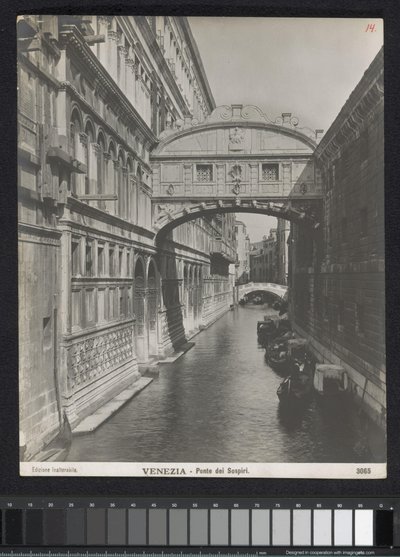 Ahlar Köprüsü te Venetië Venedik - Ahlar Köprüsü (nesnedeki başlık) by Neue Photographische Gesellschaft