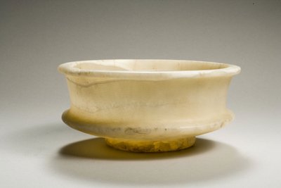 Tazza, 18-19. Hanedan, MÖ 1540-1186 (kaymaktaşı) by New Kingdom Egyptian