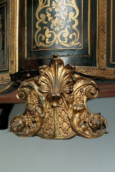 Louis XIV komodinin detayı (ormolu, pirinç, bağa ve abanoz boulle) (ayrıca bkz. 486114-19) by Nicholas Sageot