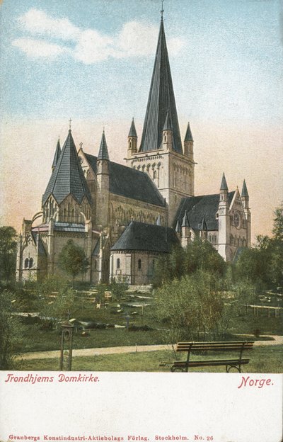Trondheim Katedrali, Norveç (renkli fotoğraf) by Norwegian Photographer