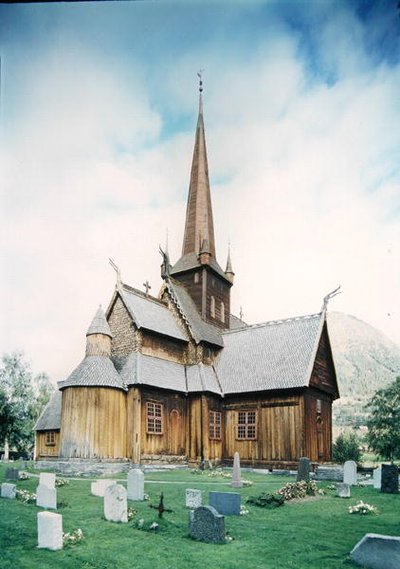 Lom çıta kilisesi (Stavkyrkje) by Norwegian School