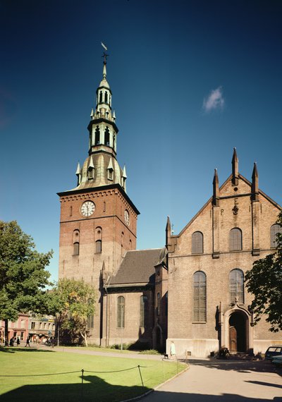 1697-99 yılları arasında inşa edilen katedralin görünümü by Norwegian School