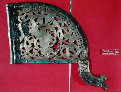 Bir gemiden rüzgar gülü (yaldızlı bakır) by Norwegian School
