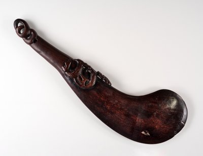 Savaş Kulübü (Wahaika), 19. yüzyılın başlarında (ahşap) by Oceanic Oceanic