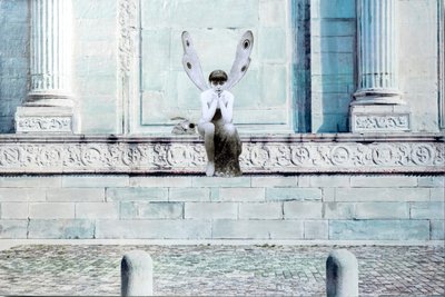 Fatina, 2021 (tuval üzerine karışık teknik) by Olivia Gozzano